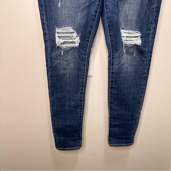 American Eagle Super Hi Rise Distressed Jeggings Size 12 - Picture 4 of 15